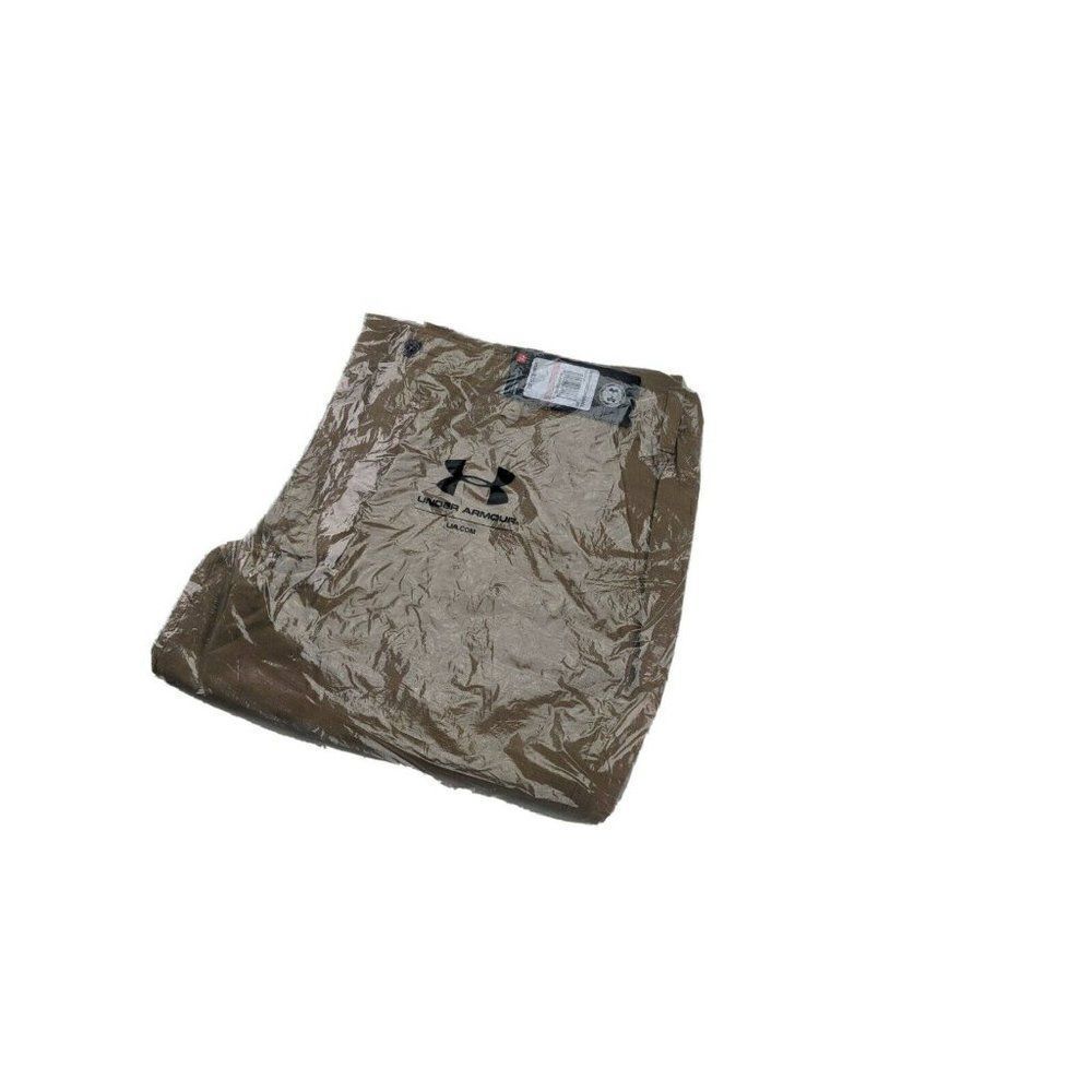 ‎Under Armour Heat Gear Airvent Pleated Pants 40